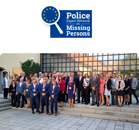 PEN-MP Group photo plus logo